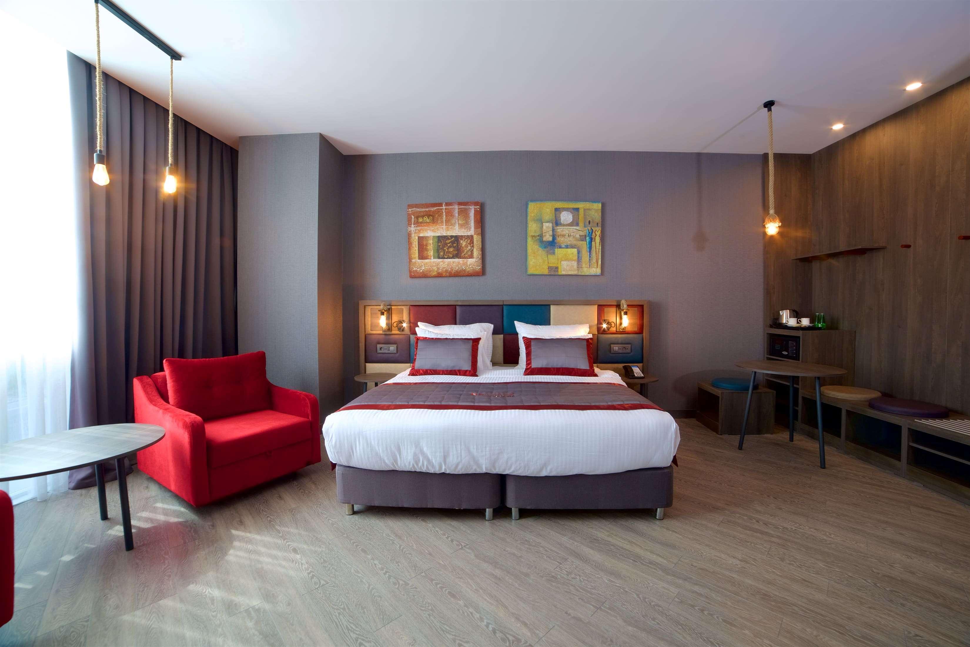 Ramada Encore By Wyndham Istanbul Avcilar Exterior photo